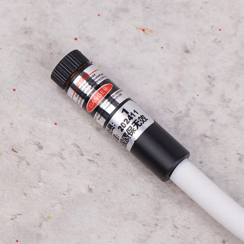 Sewing Machine Accessories: USB Red Laser Positioner, Infrared Working Lamp with Magnetic Base, DC5V Line/Cross Cutting